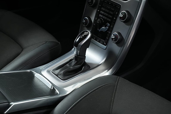 Volvo V70 13 of 20
