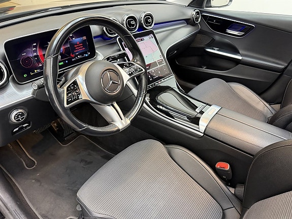 Mercedes-Benz C300 4 of 18