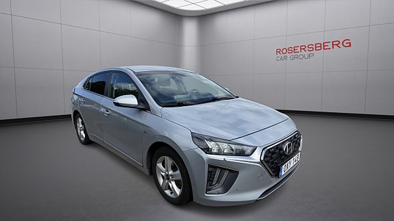 Hyundai IONIQ 3 of 9