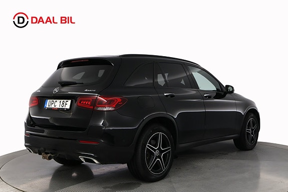 Mercedes-Benz GLC300 e 6 of 28