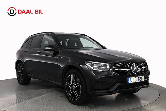 Mercedes-Benz GLC300 e 3 of 5