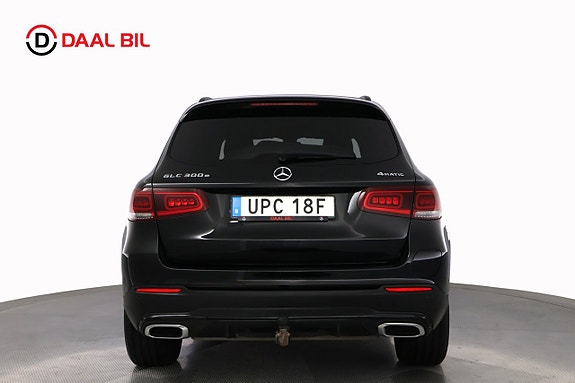 Mercedes-Benz GLC300 e 7 of 28