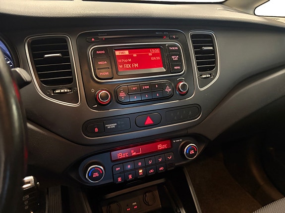 Kia Carens 17 of 18