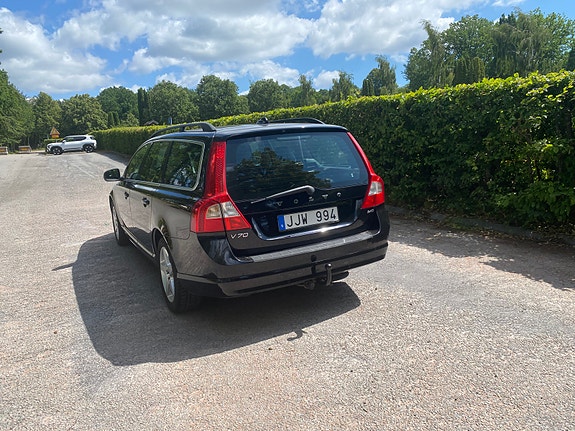 Volvo V70 4 of 4
