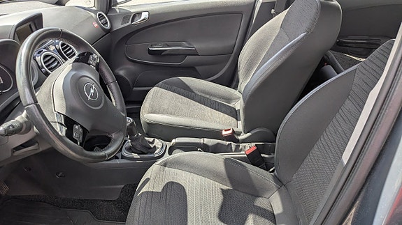 Opel Corsa 6 of 6