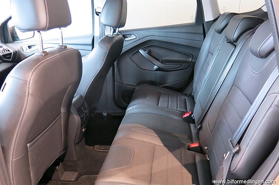 Ford Kuga 9 of 13