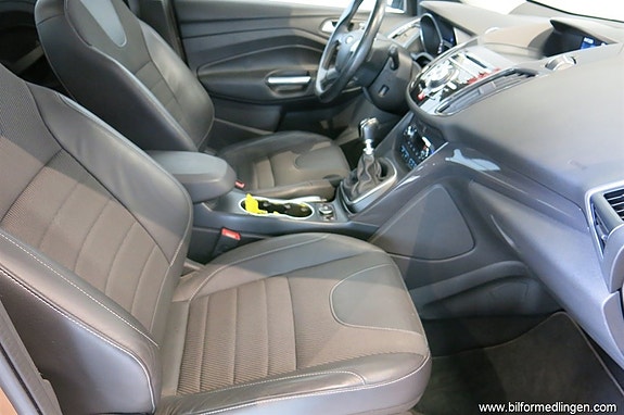 Ford Kuga 12 of 13