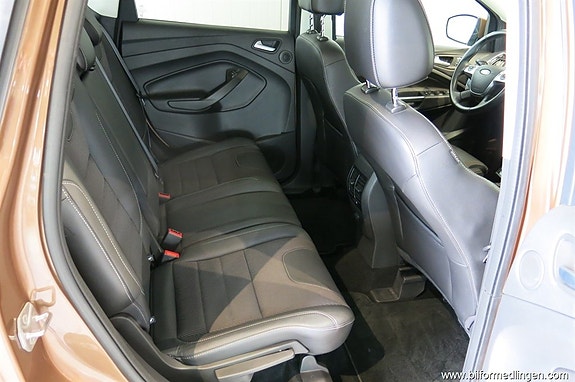 Ford Kuga 10 of 13