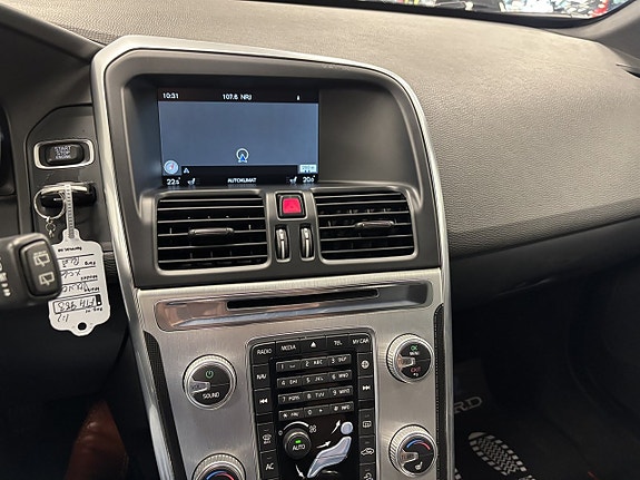 Volvo XC60 10 of 10
