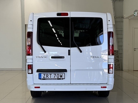 Renault Trafic 6 of 28