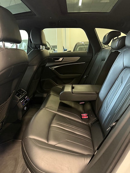 Audi A6 19 of 23