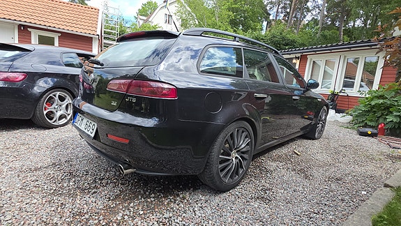 Alfa Romeo 159 6 of 21