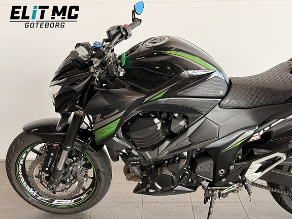 Kawasaki Z800 0.8 14 of 21