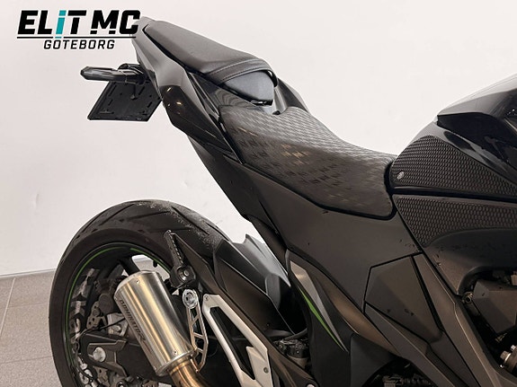Kawasaki Z800 0.8 3 of 21