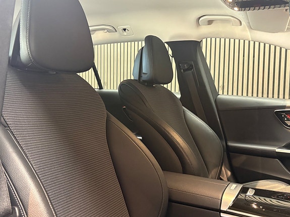 Mercedes-Benz C300 e 15 of 21