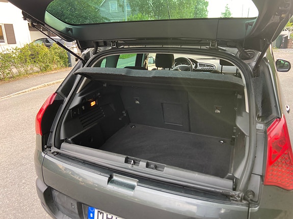 Peugeot 3008 5 of 5