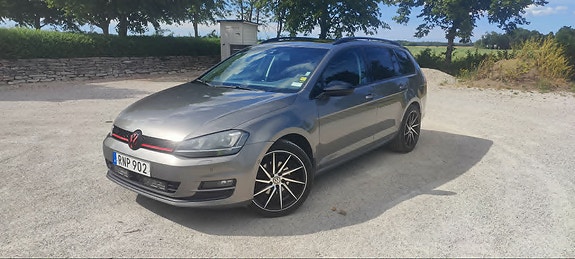 Volkswagen Golf VII 5 of 5