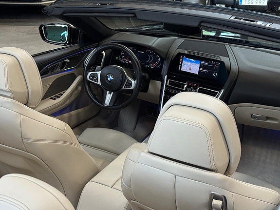 BMW M850i 13 of 28