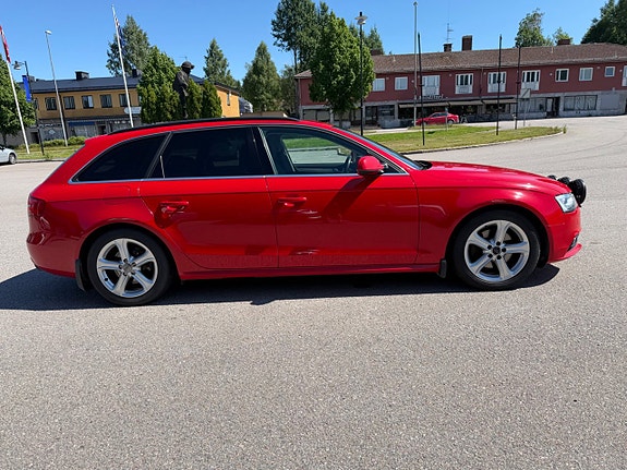 Audi A4 4 of 5