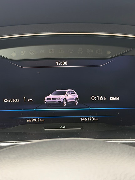 Volkswagen Tiguan 11 of 12