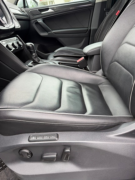 Volkswagen Tiguan 9 of 12