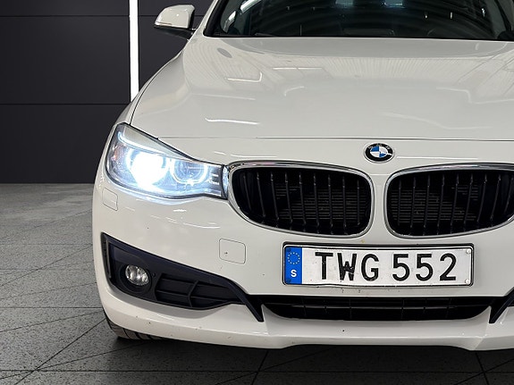 BMW 320d 10 of 30
