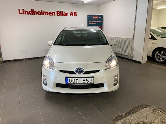 Toyota Prius 20 of 21