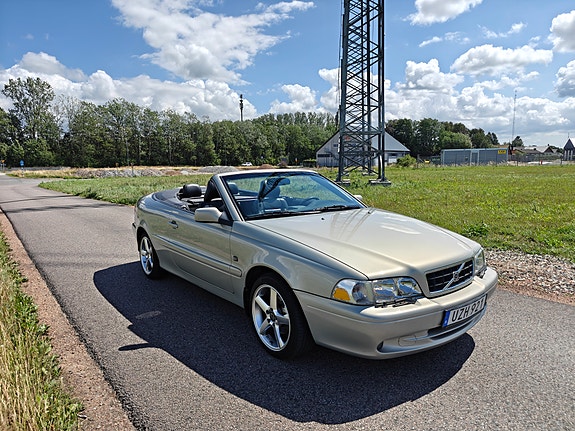 Volvo C70 5 of 5