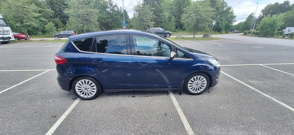 Ford C-Max 3 of 5