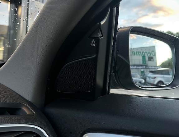 Volvo XC60 17 of 27