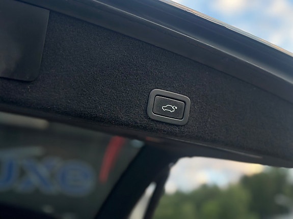 Volvo XC60 27 of 27