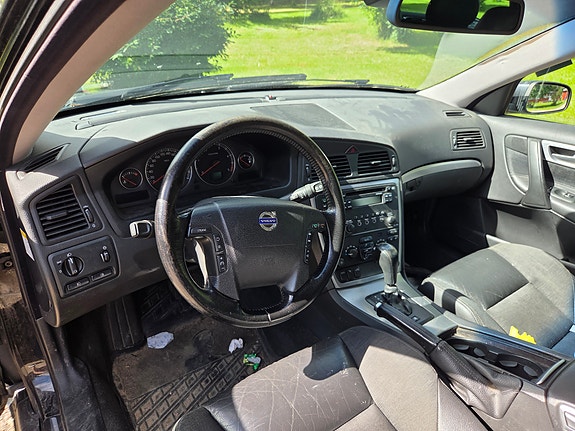 Volvo V70 4 of 4