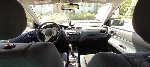 Mitsubishi Lancer 4 of 5