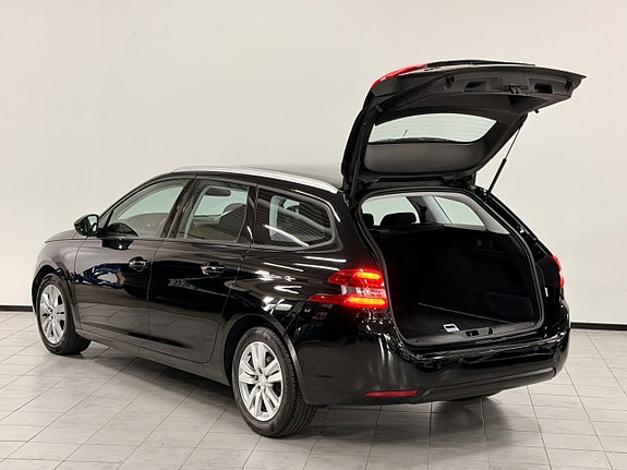 Peugeot 308 SW 6 of 27