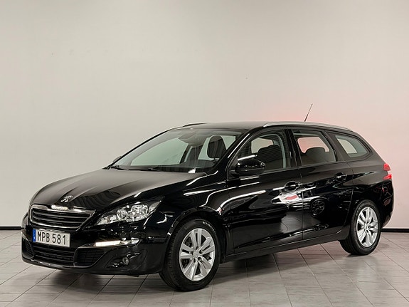 Peugeot 308 SW 3 of 5