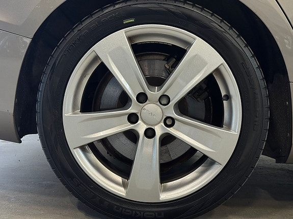 Volvo V60 15 of 21