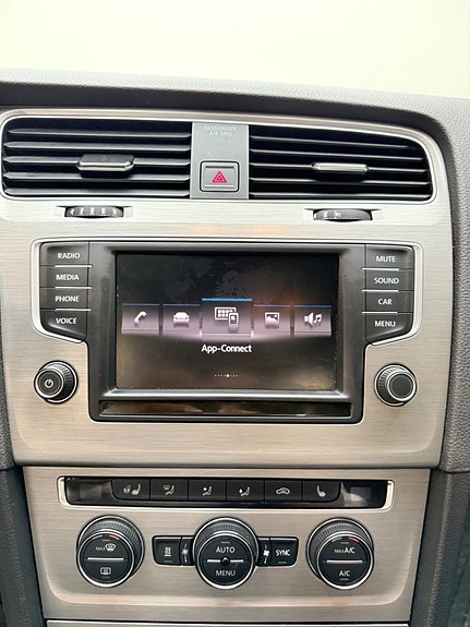 Volkswagen Golf I 11 of 12