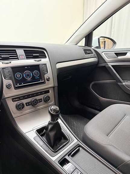Volkswagen Golf I 8 of 12