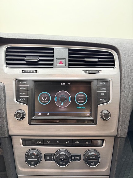 Volkswagen Golf I 9 of 12