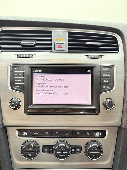 Volkswagen Golf I 12 of 12