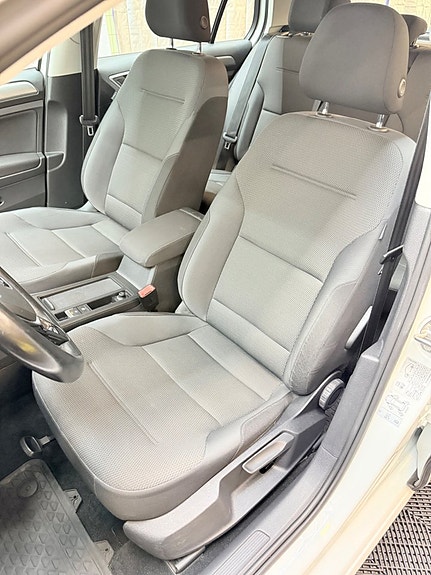 Volkswagen Golf I 5 of 12
