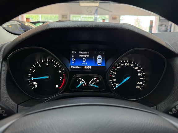 Ford Focus 10 of 16