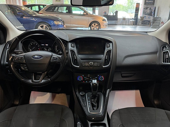 Ford Focus 6 of 16