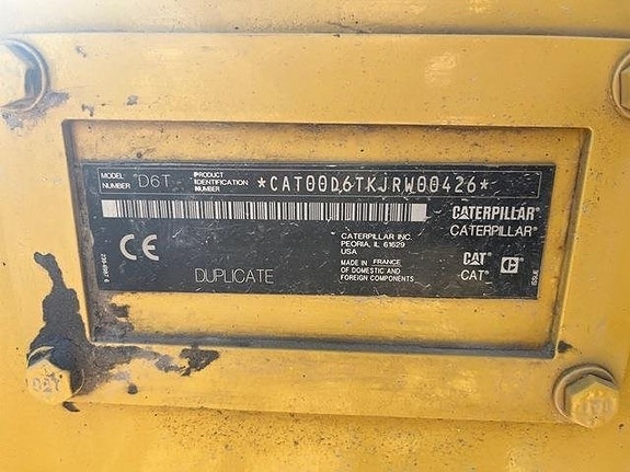 CAT D6T LGP 5 of 24