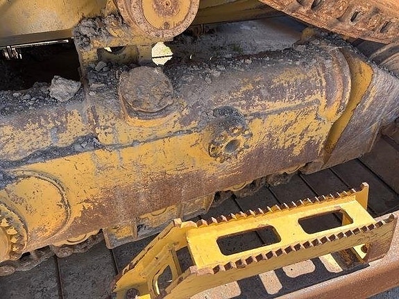 CAT D6T LGP 13 of 24