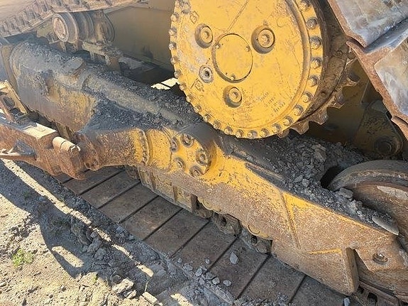 CAT D6T LGP 17 of 24