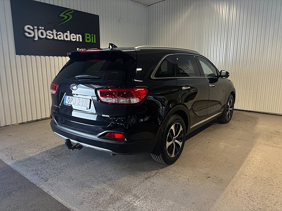 Kia Sorento 4 of 5