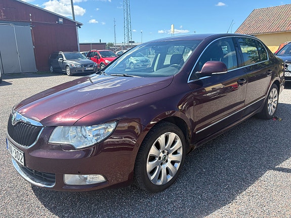 Skoda Superb 5 of 5