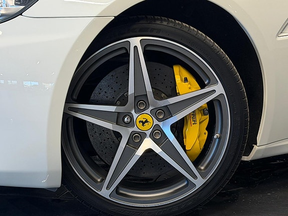 Ferrari California 4 of 5