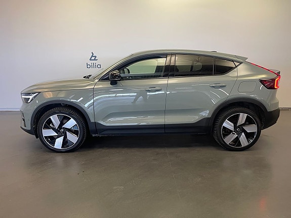 Volvo C40 2 of 5